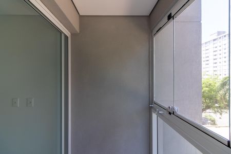 Apartamento à venda com 45m², 1 quarto e 1 vaga Apartamento à venda com 45m², 1 quarto e 1 vagaSacada