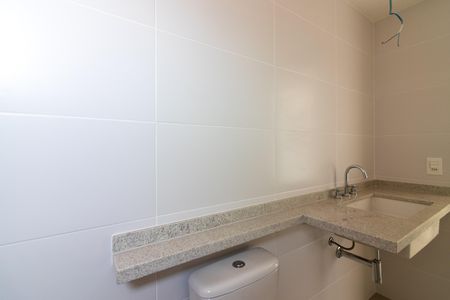 Apartamento à venda com 45m², 1 quarto e 2 vagas Apartamento à venda com 45m², 1 quarto e 2 vagasBanheiro