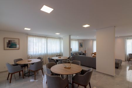Apartamento à venda com 45m², 1 quarto e 2 vagas Apartamento à venda com 45m², 1 quarto e 2 vagasÁrea comum - Salão de festas