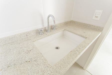 Apartamento à venda com 45m², 1 quarto e 2 vagasBanheiro