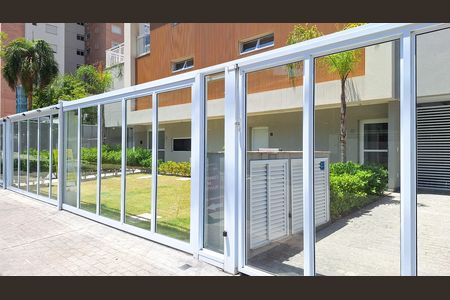 Apartamento à venda com 44m², 1 quarto e 2 vagasFachada