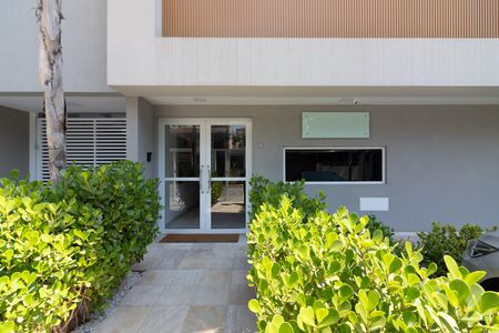 Apartamento à venda com 44m², 1 quarto e 2 vagasFachada