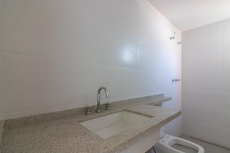 Apartamento à venda com 45m², 1 quarto e 2 vagas Apartamento à venda com 45m², 1 quarto e 2 vagasBanheiro