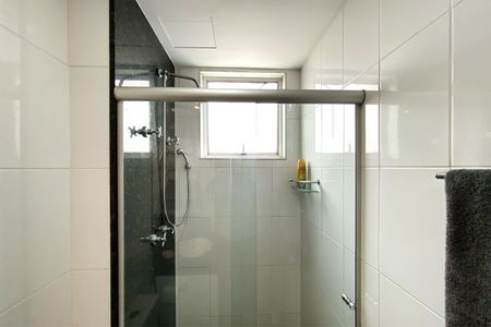 Apartamento à venda com 87m², 3 quartos e 2 vagas Apartamento à venda com 87m², 3 quartos e 2 vagasBanheiro