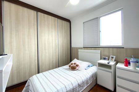 Apartamento à venda com 87m², 3 quartos e 2 vagas Apartamento à venda com 87m², 3 quartos e 2 vagasQuarto 2
