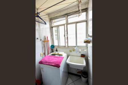 Apartamento à venda com 64m², 2 quartos e 1 vaga Apartamento à venda com 64m², 2 quartos e 1 vagaÁrea de Serviço