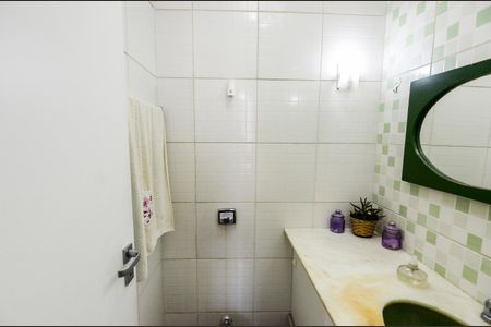Apartamento à venda com 64m², 2 quartos e 1 vaga Apartamento à venda com 64m², 2 quartos e 1 vagaBanheiro da Suíte