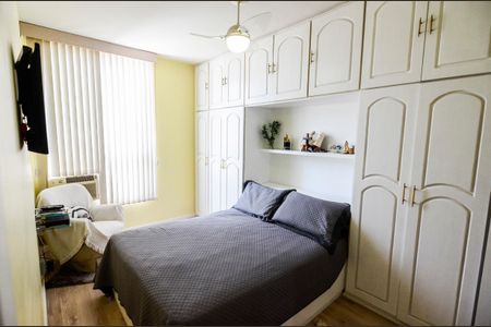 Apartamento à venda com 64m², 2 quartos e 1 vaga Apartamento à venda com 64m², 2 quartos e 1 vagaSuíte