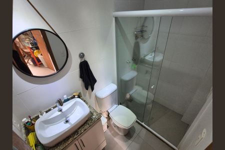 Apartamento à venda com 85m², 2 quartos e 1 vagaBanheiro 