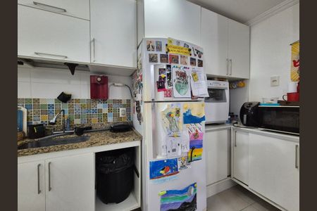 Apartamento à venda com 85m², 2 quartos e 1 vagaCozinha 