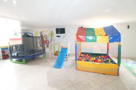 Apartamento para alugar com 72m², 3 quartos e 2 vagasÁrea comum - Brinquedoteca