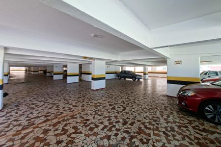 Apartamento para alugar com 73m², 2 quartos e 1 vaga Apartamento para alugar com 73m², 2 quartos e 1 vagaGaragem