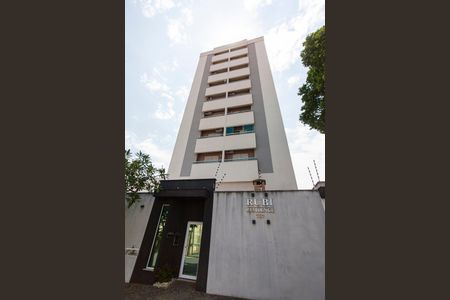 Apartamento para alugar com 65m², 2 quartos e 1 vaga Apartamento para alugar com 65m², 2 quartos e 1 vagaFachada