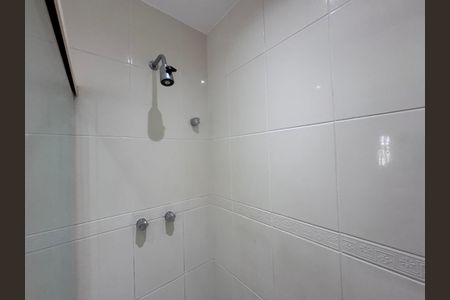 Casa de condomínio à venda com 365m², 4 quartos e 2 vagasSuíte 4 - Banheiro