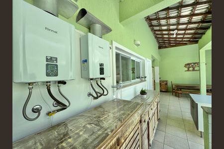 Casa de condomínio à venda com 365m², 4 quartos e 2 vagasÁrea de Serviço