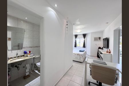 Casa de condomínio à venda com 365m², 4 quartos e 2 vagasSuíte 1