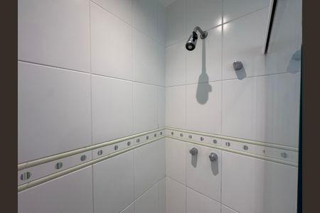 Casa de condomínio à venda com 365m², 4 quartos e 2 vagasSuíte 3 - Banheiro