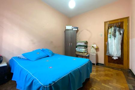 Casa à venda com 2 quartos, 400m² em Sagrada Família, Belo Horizonte