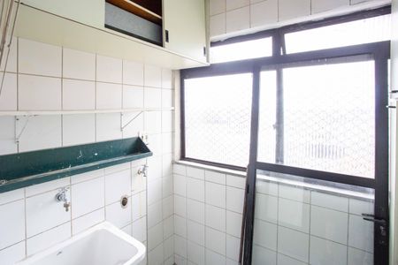 Apartamento à venda com 70m², 3 quartos e 1 vagaÁrea de Serviço