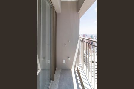 Varanda de kitnet/studio à venda com 1 quarto, 24m² em Perdizes, São Paulo