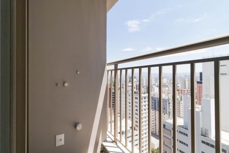 Studio à venda com 24m², 1 quarto e sem vaga Studio à venda com 24m², 1 quarto e sem vagaÁrea de Serviço