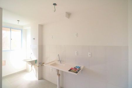 Apartamento à venda com 34m², 2 quartos e sem vaga Apartamento à venda com 34m², 2 quartos e sem vagaCozinha e Área de Serviço