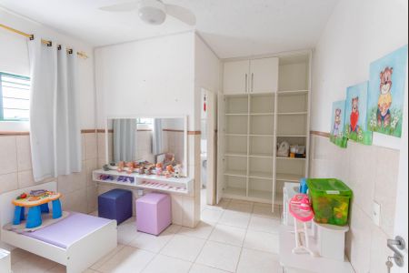 Casa para alugar com 261m², 5 quartos e 4 vagasSuíte 2