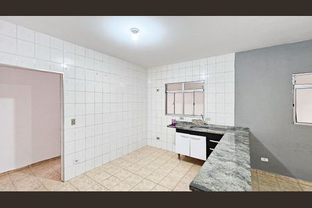 Casa para alugar com 35m², 1 quarto e sem vaga Casa para alugar com 35m², 1 quarto e sem vagaCozinha