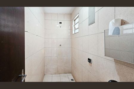 Casa para alugar com 35m², 1 quarto e sem vaga Casa para alugar com 35m², 1 quarto e sem vagaBanheiro