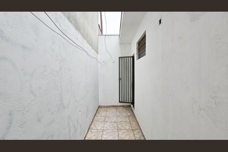Casa para alugar com 35m², 1 quarto e sem vaga Casa para alugar com 35m², 1 quarto e sem vagaQuintal