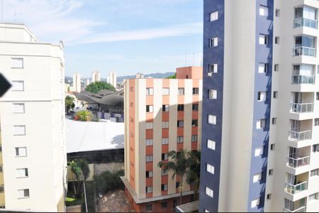 Apartamento à venda com 34m², 2 quartos e sem vaga Apartamento à venda com 34m², 2 quartos e sem vagaDetalhe - Vista da Varanda da Sala e Cozinha Americana