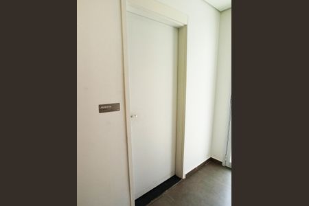 Apartamento à venda com 34m², 2 quartos e sem vaga Apartamento à venda com 34m², 2 quartos e sem vagaLavanderia Coletiva