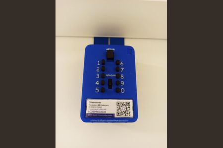 Apartamento à venda com 34m², 2 quartos e sem vaga Apartamento à venda com 34m², 2 quartos e sem vagaCaixinha Lockbox