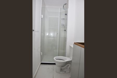 Apartamento à venda com 34m², 2 quartos e sem vaga Apartamento à venda com 34m², 2 quartos e sem vagaDetalhe - Banheiro Social