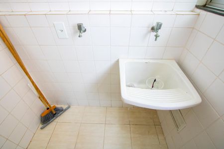 Apartamento para alugar com 60m², 3 quartos e 1 vagaÁrea de serviço