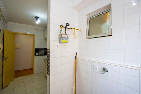 Apartamento para alugar com 60m², 3 quartos e 1 vagaÁrea de serviço