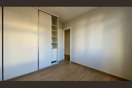 Apartamento para alugar com 80m², 3 quartos e 2 vagasQuarto