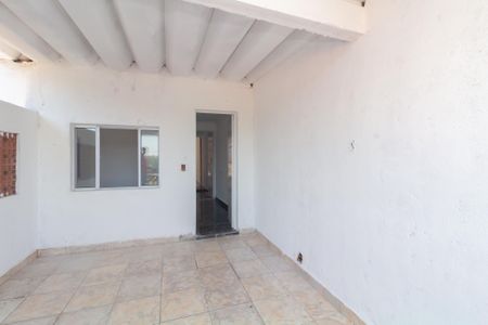 Casa para alugar com 80m², 1 quarto e sem vaga Casa para alugar com 80m², 1 quarto e sem vagaVaranda