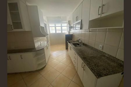 Apartamento para alugar com 127m², 3 quartos e 2 vagas Apartamento para alugar com 127m², 3 quartos e 2 vagasCozinha
