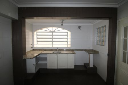 Casa para alugar com 200m², 3 quartos e 5 vagasCozinha