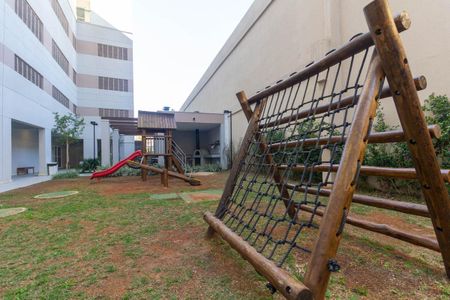 Apartamento para alugar com 36m², 2 quartos e sem vaga Apartamento para alugar com 36m², 2 quartos e sem vagaÁrea comum - Playground