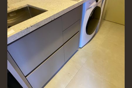 Studio para alugar com 28m², 1 quarto e sem vagaCozinha - Armários