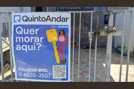 Casa para alugar com 100m², 2 quartos e 1 vaga Casa para alugar com 100m², 2 quartos e 1 vagaPlaca