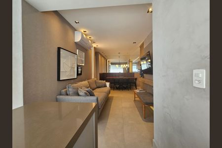 Apartamento à venda com 69m², 2 quartos e 1 vaga Apartamento à venda com 69m², 2 quartos e 1 vagaSala