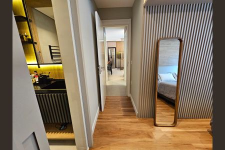 Apartamento à venda com 69m², 2 quartos e 1 vaga Apartamento à venda com 69m², 2 quartos e 1 vagaCorredor