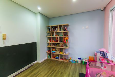 Apartamento para alugar com 50m², 2 quartos e 1 vagaÁrea comum 