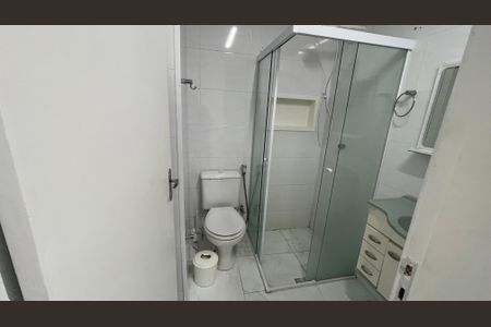 Apartamento para alugar com 60m², 2 quartos e sem vaga Apartamento para alugar com 60m², 2 quartos e sem vagaBanheiro