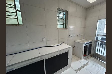 Casa para alugar com 95m², 2 quartos e sem vagaÁrea de Serviço
