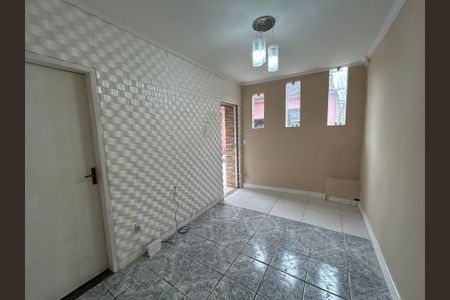Sala de casa para alugar com 2 quartos, 95m² em Ricardo de Albuquerque, Rio de Janeiro