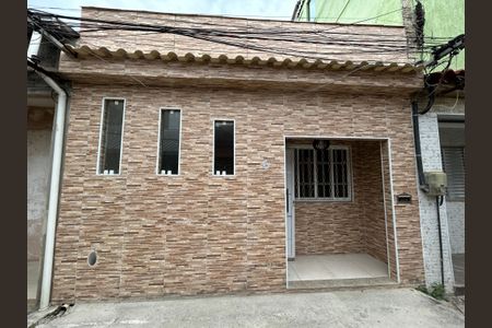 Casa para alugar com 95m², 2 quartos e sem vagaVaranda
